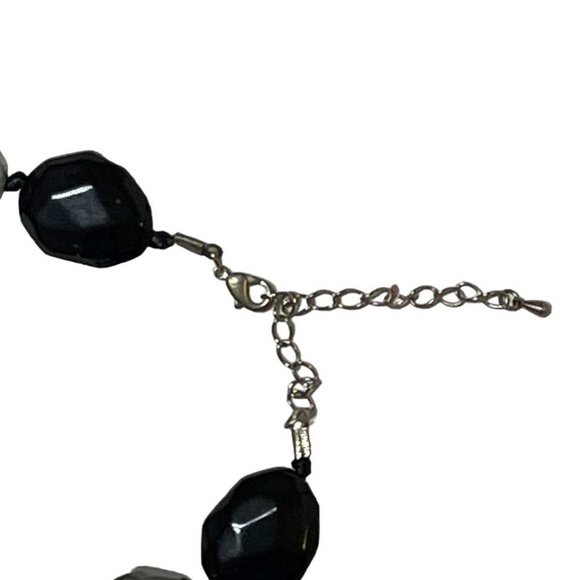 Chunky Pebble Women's Necklace - Picture 2 of 3